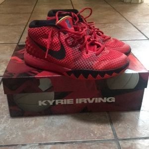 Kyrie 1